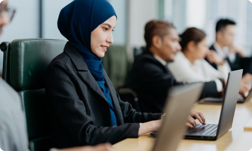 EMOLOYABILITY – Fundación Dádoris Scholarships – Empowering Young Talent