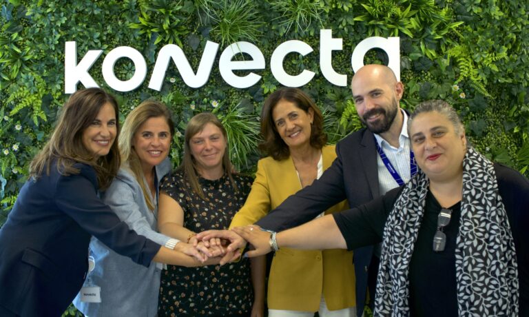 DSC01972 copy Konecta Foundation and Fad Juvenutd partnership